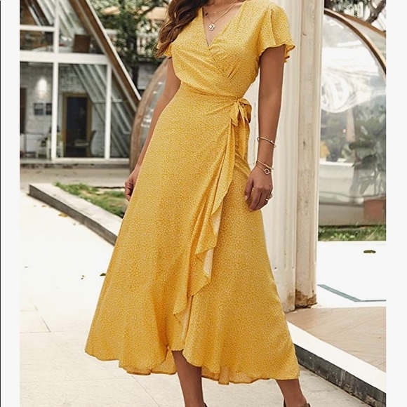 BOUTIQUE Boho Sunshine Wrap Dress - Picture 3 of 7